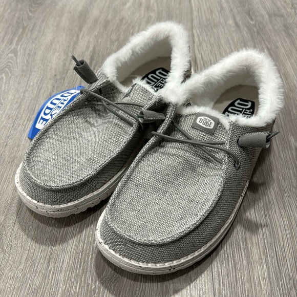 Women’s Hey Dude Slip On Shoe Gray Size 7 Wendy Warmth Faux Fur - Picture 3 of 10